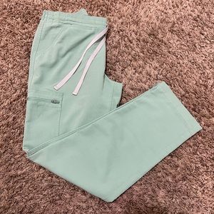 Figs Jade yola Small regular